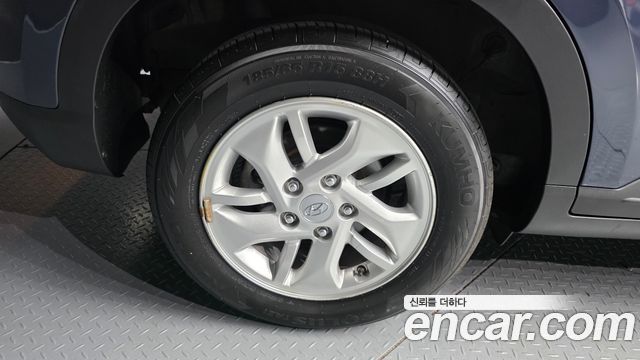 Hyundai Venue 1.6 Smart - фото 4