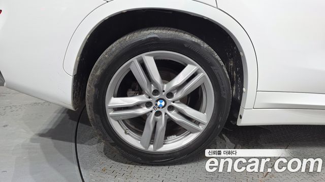 BMW X1 F48 xDrive 18d M Sport - фото 4