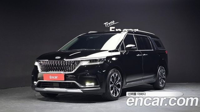 Kia Carnival 4-го поколения 9-Seater Noblesse - фото 0