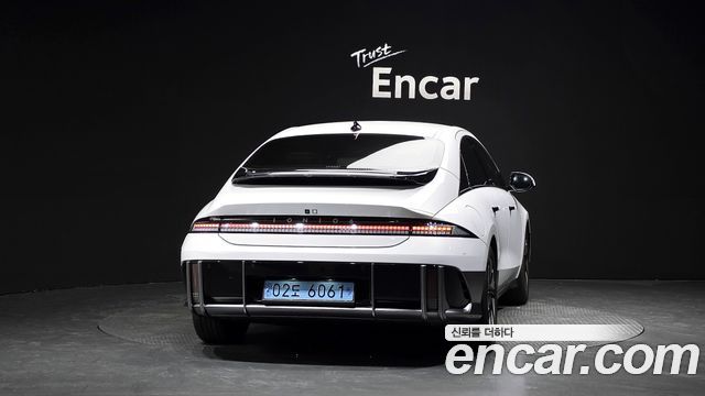 Hyundai Ioniq6 Long Range Exclusive + - фото 3