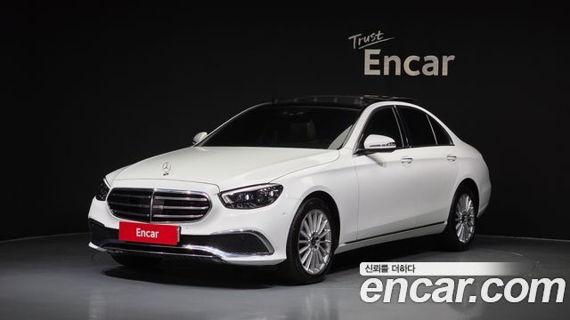 Mercedes-Benz E-Class W213 E250 Exclusive - фото 0