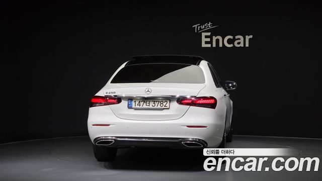 Mercedes-Benz E-Class W213 E250 Exclusive - фото 3