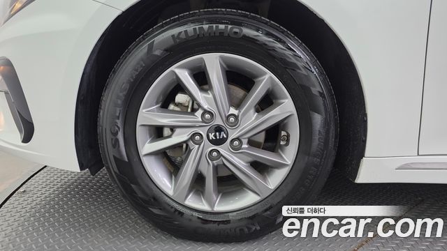 Kia K5 Новый 2-го поколения 2.0 LPI Rental Car Luxury - фото 4