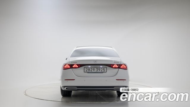 Mercedes-Benz E-Class W214 E450 4MATIC Exclusive - фото 3