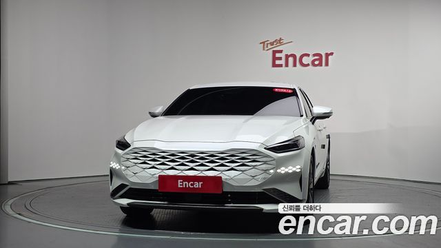 Kia K8 гибрид Noblesse - фото 1