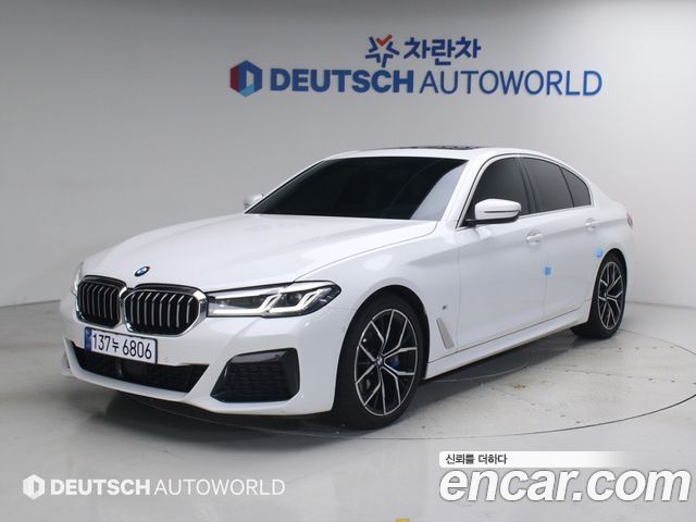 BMW 5-Series G30 530i xDrive M Sport Package - фото 0