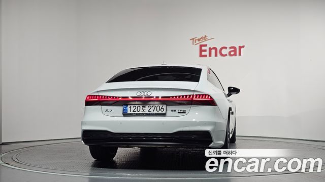 Audi A7 55 TFSI Quattro Premium - фото 2