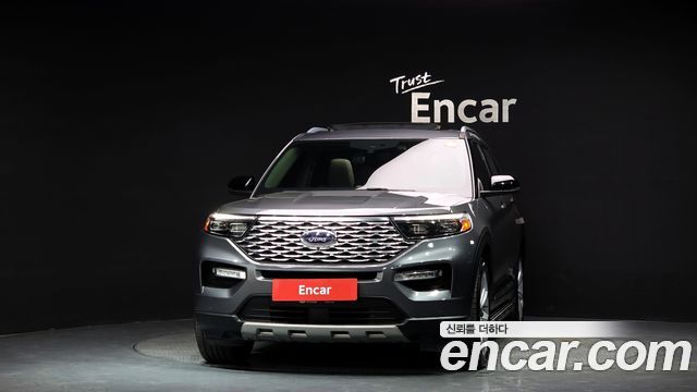 Ford Explorer 6-го поколения 3.0 Platinum 4WD - фото 2
