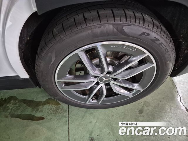 Mercedes-Benz GLB-Class X247 AMG GLB35 4MATIC - фото 4