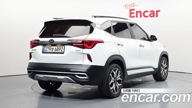 Kia Seltos Gasoline 1.6 Turbo 2WD Signature - фото 1