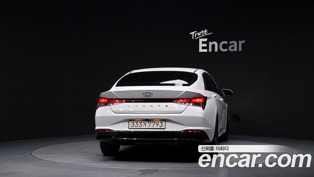 Hyundai Avante CN7, гибрид Smart - фото 3