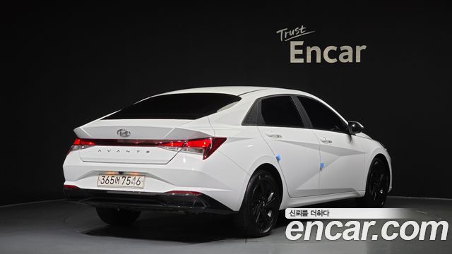 Hyundai Avante CN7, гибрид Smart - фото 1