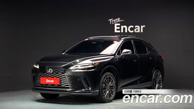 Lexus RX 5-го поколения Luxury - фото 0