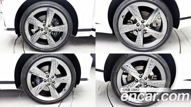 Genesis GV70 2.2 Diesel AWD - фото 4