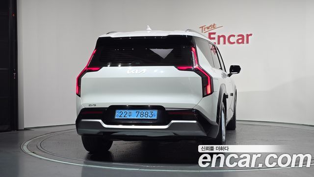 Kia EV9 Long Range 2WD Earth - фото 3