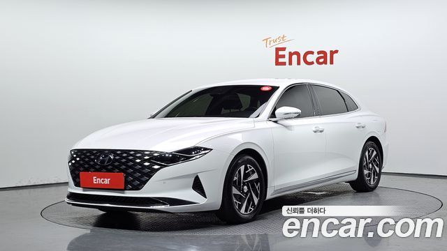 Hyundai Grandeur Новый IG, гибрид Premium Choice - фото 0
