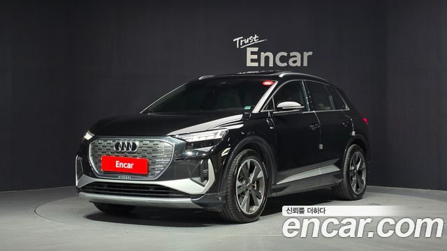 Audi Q4 e-tron F4 40 Premium - фото 0