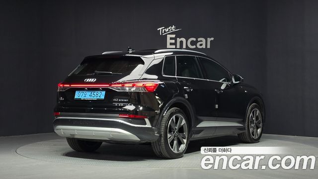 Audi Q4 e-tron F4 40 Premium - фото 1