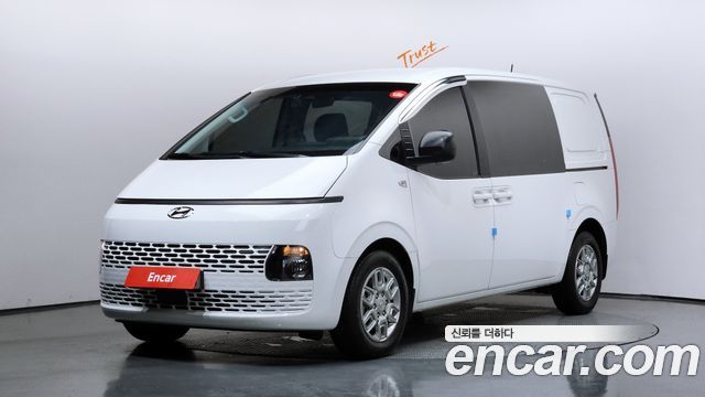 Hyundai Staria Cargo 5-Seater Smart - фото 0