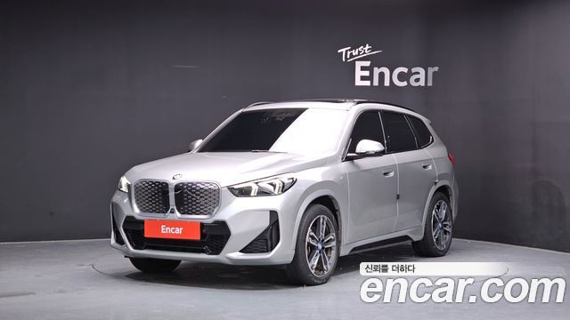 BMW iX1 U11 xDrive 30 M Sport - фото 0