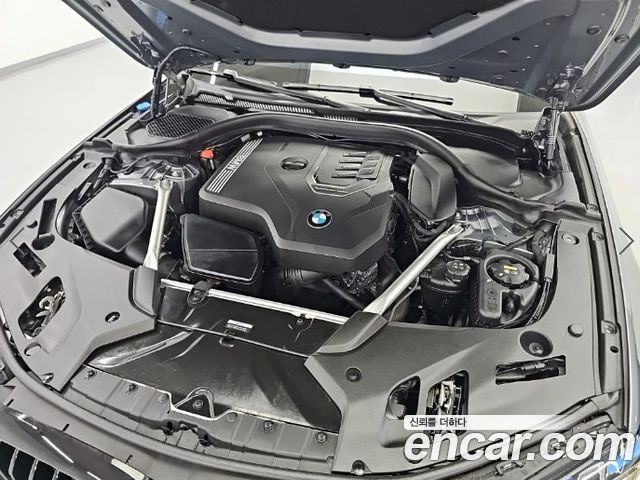 BMW 5-Series G30 530i M Sport Package - фото 4