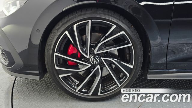 Volkswagen Golf 8-го поколения 2.0 GTI - фото 4