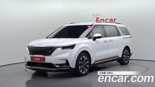 Kia Carnival 4-го поколения 9-Seater Noblesse - фото 0