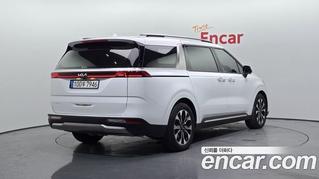 Kia Carnival 4-го поколения 9-Seater Noblesse - фото 1