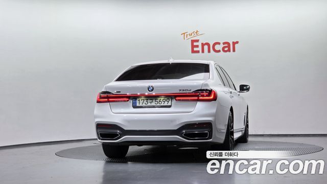 BMW 7-Series G11 730d xDrive M Sport - фото 2