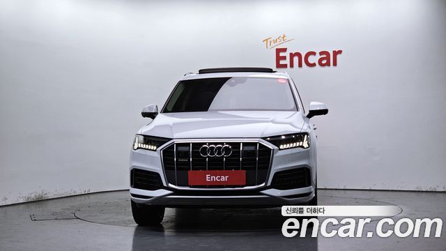 Audi Q7 45 TDI Quattro - фото 2