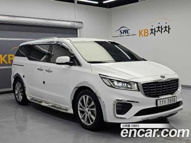 Kia Carnival Новый 9-Seater Noblesse - фото 1