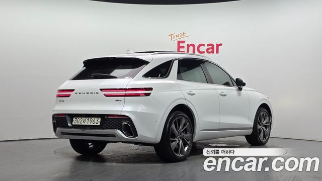 Genesis GV70 2.5T Gasoline AWD - фото 1