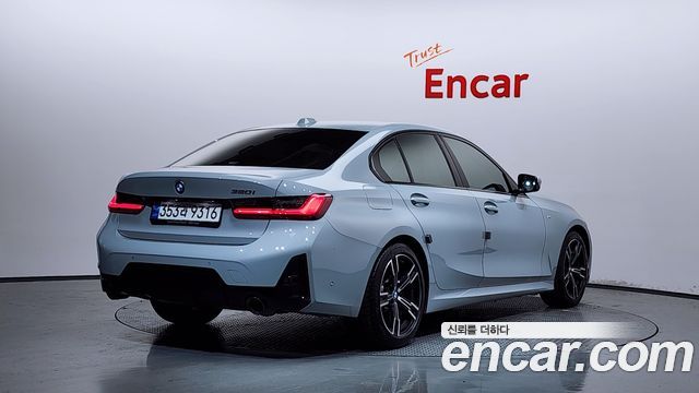 BMW 3-Series G20 320i M Sport - фото 1