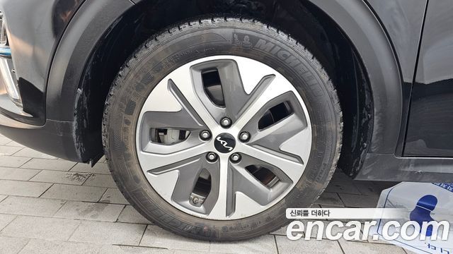 Kia Niro EV Noblesse - фото 4