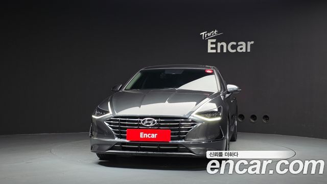 Hyundai Sonata DN8 2.0 Premium Family - фото 2