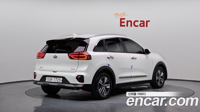 Kia Niro Новый 1.6 HEV Noblesse - фото 1