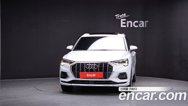Audi Q3 F3 35 TDI Premium - фото 1