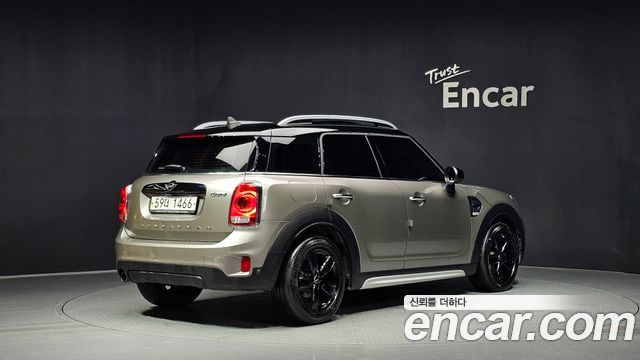 Mini Countryman Standard 2nd - фото 1
