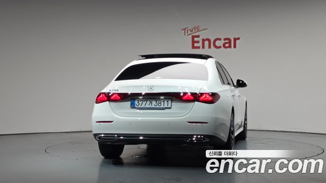Mercedes-Benz E-Class W214 E200 Avantgarde - фото 3