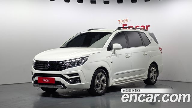 SsangYong Korando 4WD Extreme Sport 9-Seater - фото 0