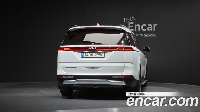 Kia Carnival 4-го поколения 9-Seater Noblesse - фото 2