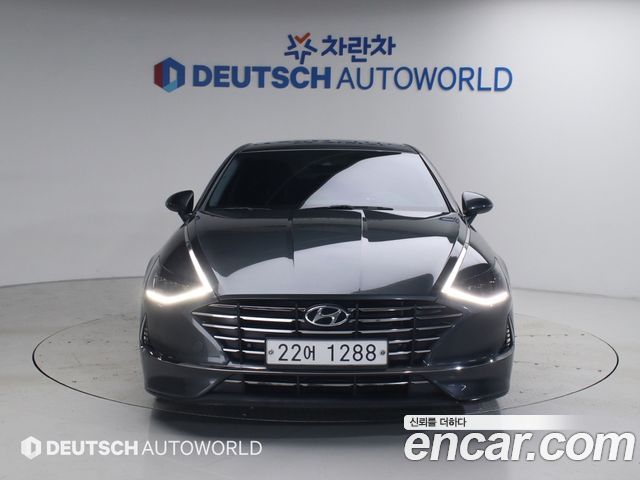 Hyundai Sonata DN8 2.0 Premium Family - фото 2