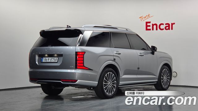 Hyundai Palisade LX3 Gasoline 2.5T 4WD 9-Seater Calligraphy - фото 1