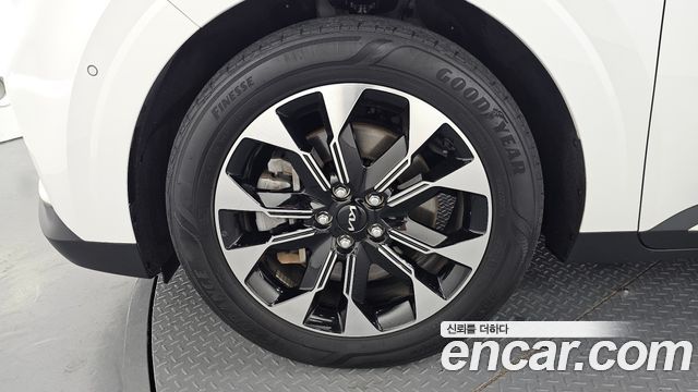 Kia Carnival 4-го поколения 7-Seater Noblesse - фото 4