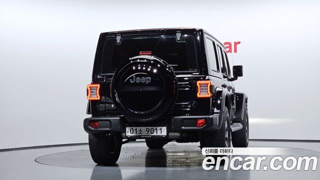 Jeep Wrangler JL 2.0 Overland 4Door - фото 3