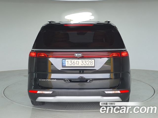 Kia Carnival 4-го поколения 9-Seater Prestige - фото 3