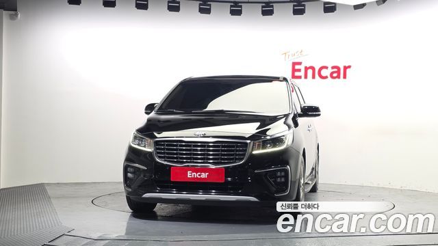 Kia Carnival Новый Gasoline 7-Seater Limousine VIP - фото 2