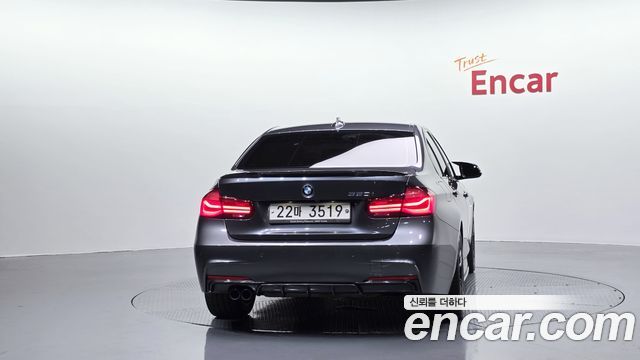 BMW 3-Series F30 330i M Sport Shadow - фото 3