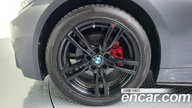 BMW 3-Series F30 330i M Sport Shadow - фото 4