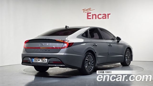 Hyundai Sonata DN8, гибрид Premium Family - фото 1